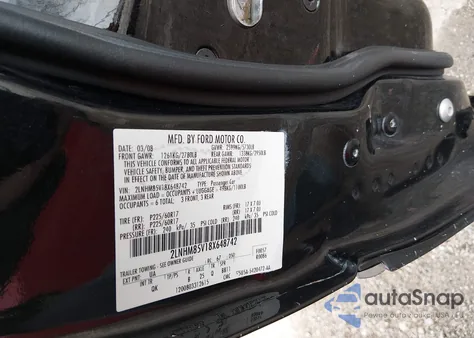 2008 Lincoln Town Car Signature L из США, поврежденный, VIN 2LNHM85V18X648742